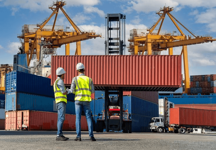 Ilustrasi misi PT Golden Way Mandiri dalam layanan pengangkutan cargo yang efisien dan profesional